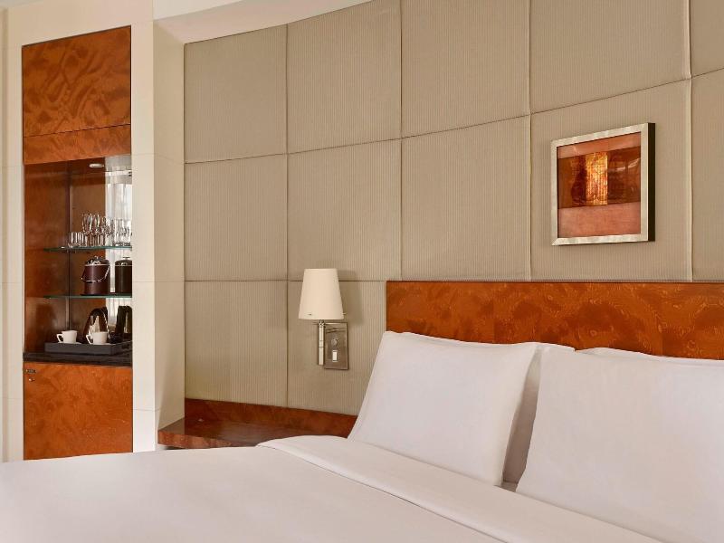 The Park Tower Knightsbridge - Oda