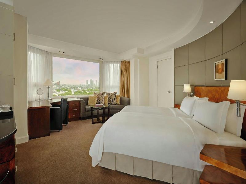 The Park Tower Knightsbridge - Oda
