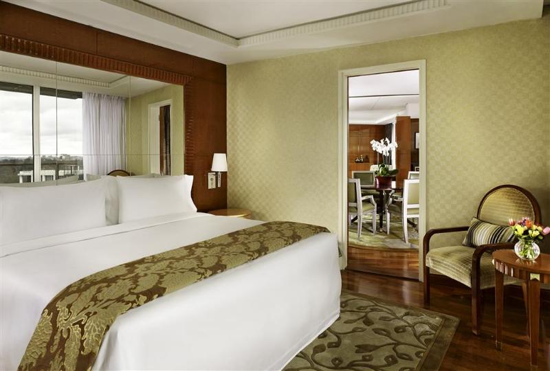 The Park Tower Knightsbridge - Oda