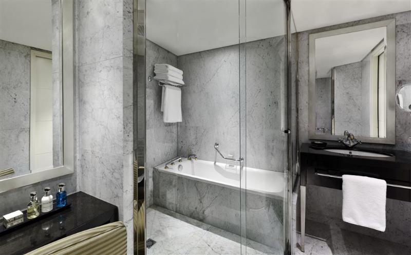 The Park Tower Knightsbridge - Oda
