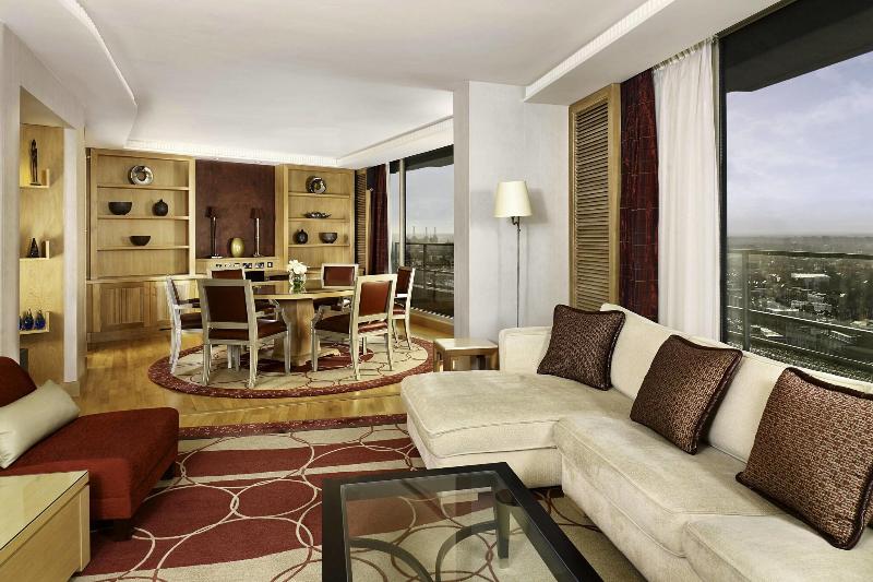 The Park Tower Knightsbridge - Oda