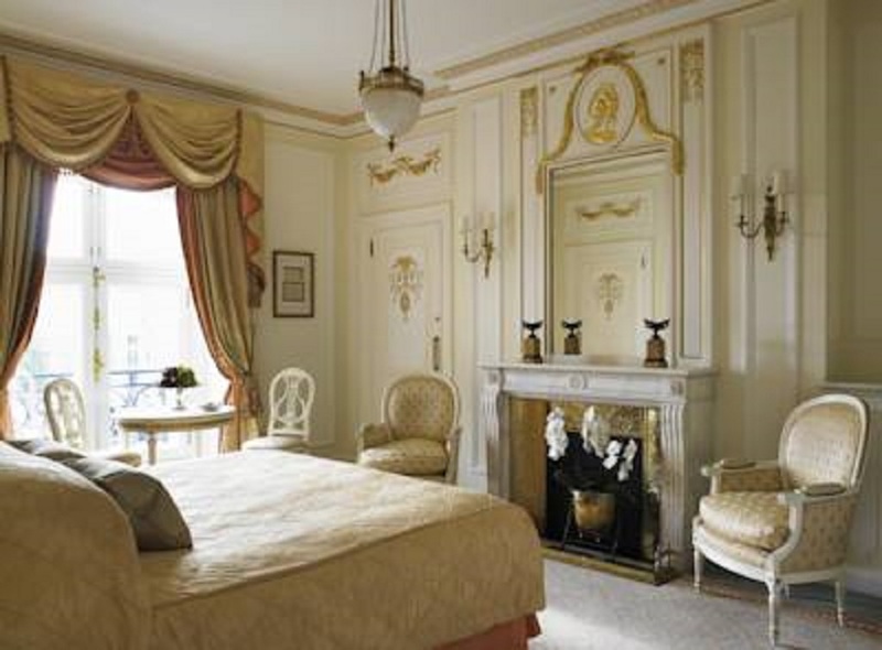 The Ritz London - Genel