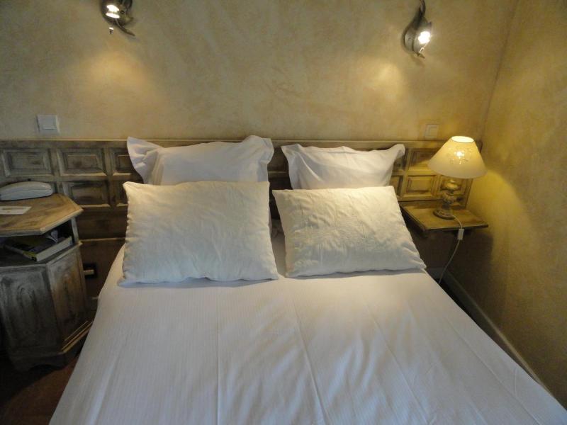 Logis Hotel Restaurant Chez Planes - Oda