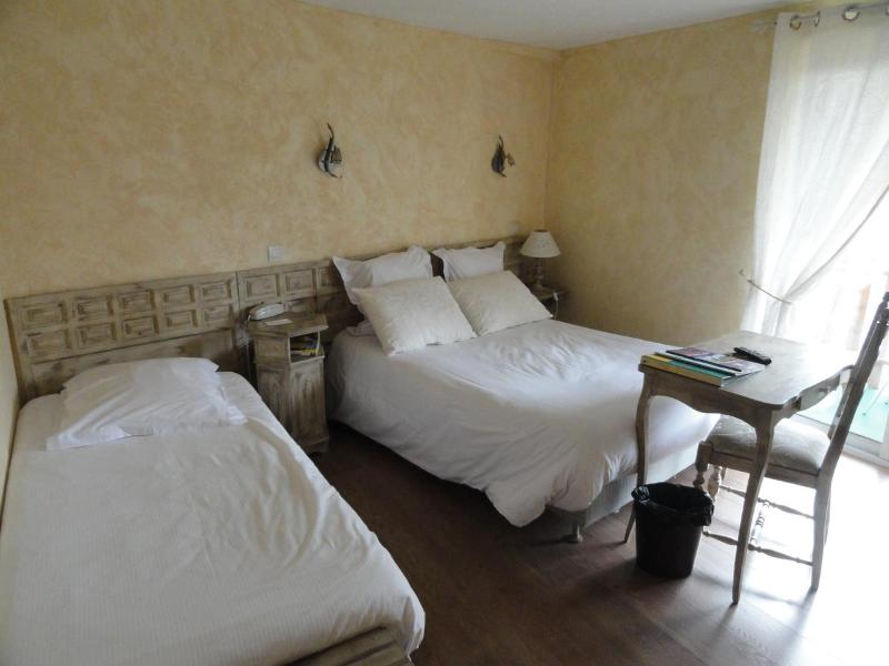 Logis Hotel Restaurant Chez Planes - Oda