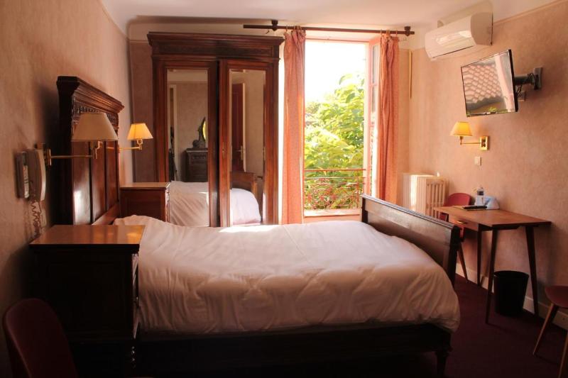 Logis Hotel Le Commerce - Genel