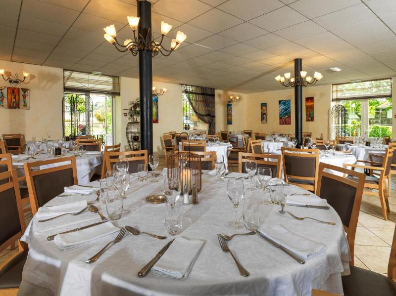 Logis Hôtel les Minotiers - Restoran