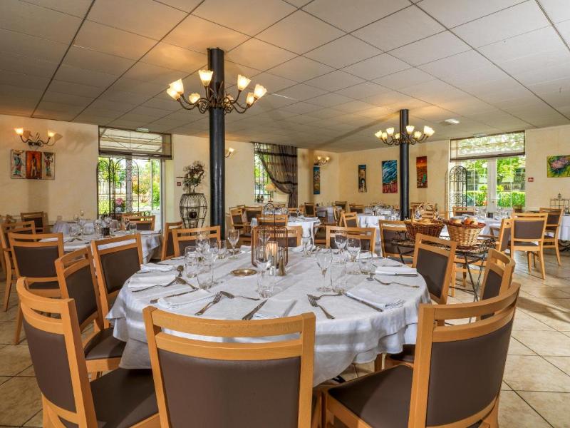 Logis Hôtel les Minotiers - Restoran