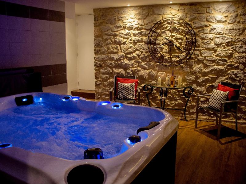 Hotel Aux Berges De L'Aveyron - Aktivite