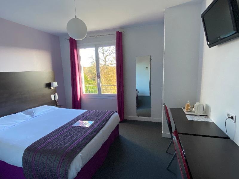 Hotel Aux Berges De L'Aveyron - Oda