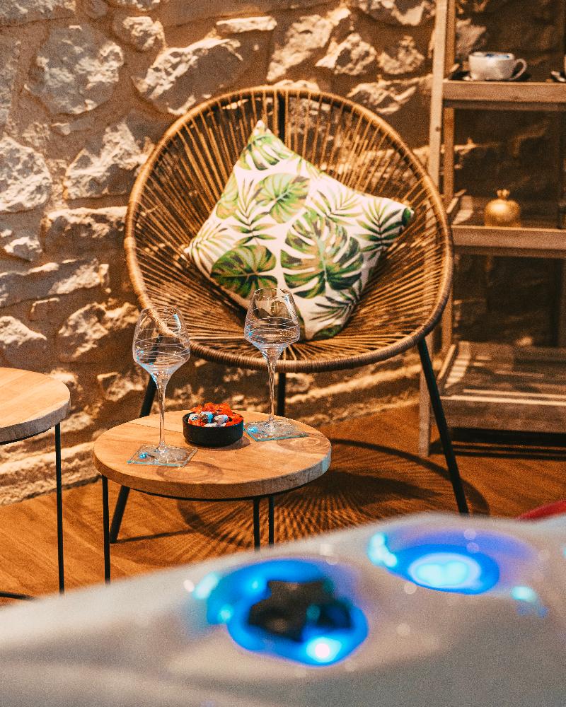 Hotel Aux Berges De L'Aveyron - Havuz