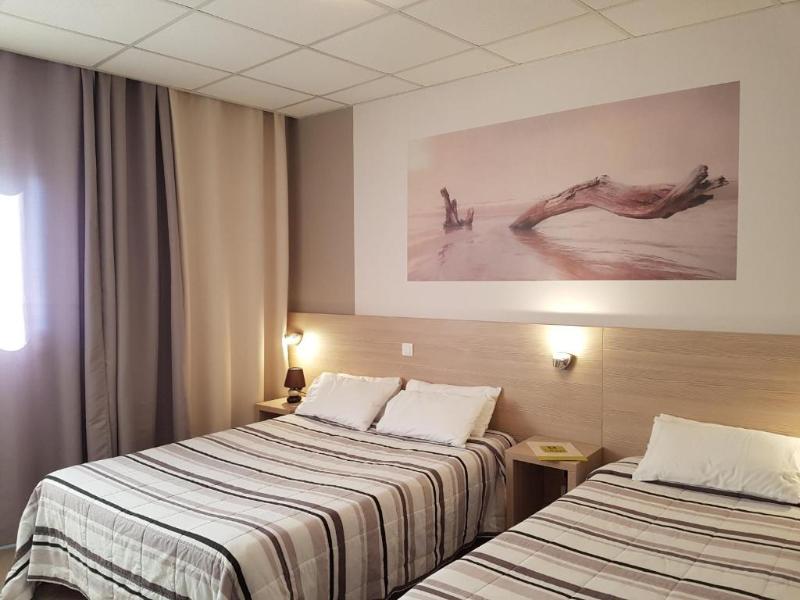 Hotel Du Midi - Oda