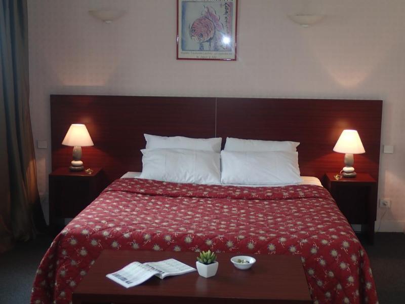 Logis Grand Hotel d'Orléans- Rest. le goulu - Oda