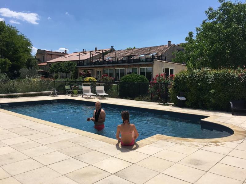 Hotel Dejeunez Sous L'Arbre - Havuz