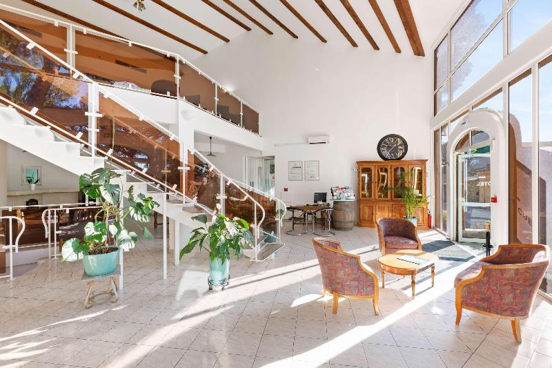 Best Western Domaine De Roquerousse - Lobi