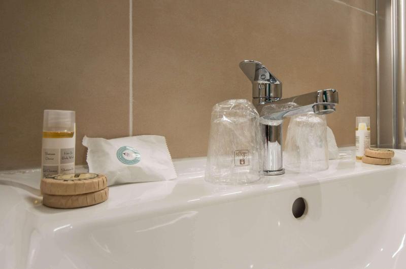 Best Western Domaine De Roquerousse - Oda