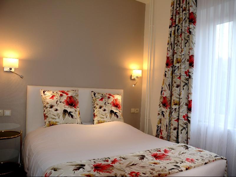 Hotel Du Centre - Genel