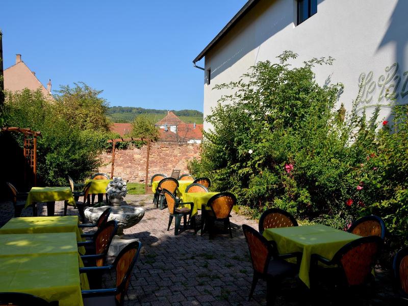 Hotel Du Centre - Genel