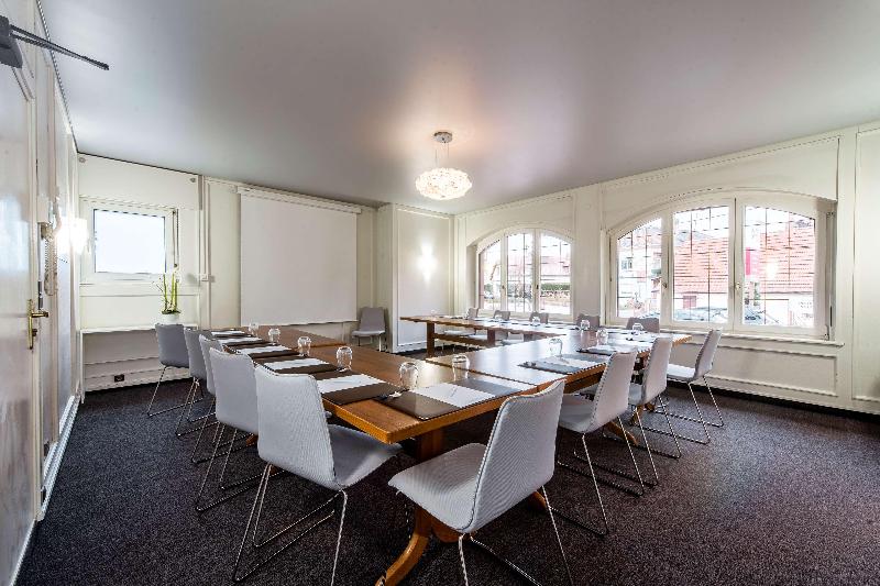 Best Western Au Cheval Blanc Mulhouse Nord - Toplantı