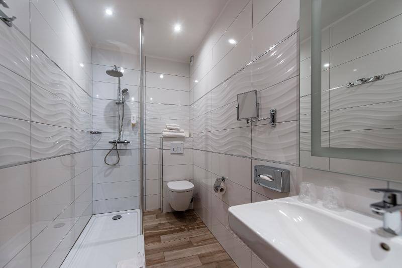 Best Western Au Cheval Blanc Mulhouse Nord - Oda