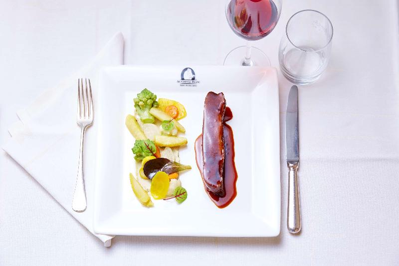 Best Western Au Cheval Blanc Mulhouse Nord - Restoran