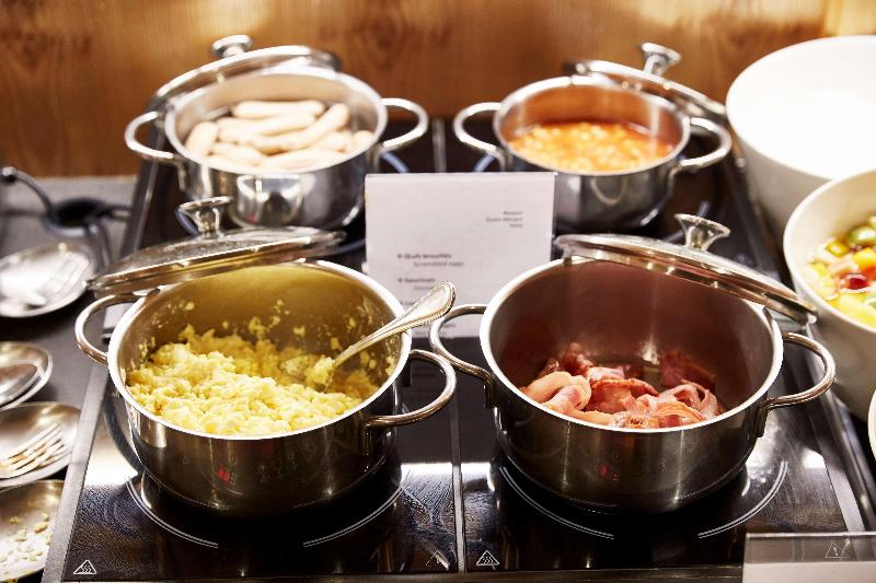 Best Western Au Cheval Blanc Mulhouse Nord - Restoran