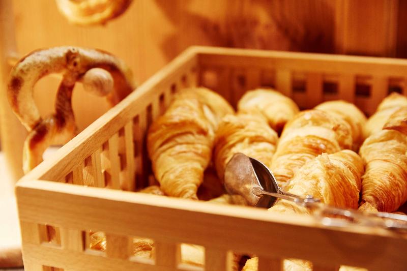 Best Western Au Cheval Blanc Mulhouse Nord - Restoran