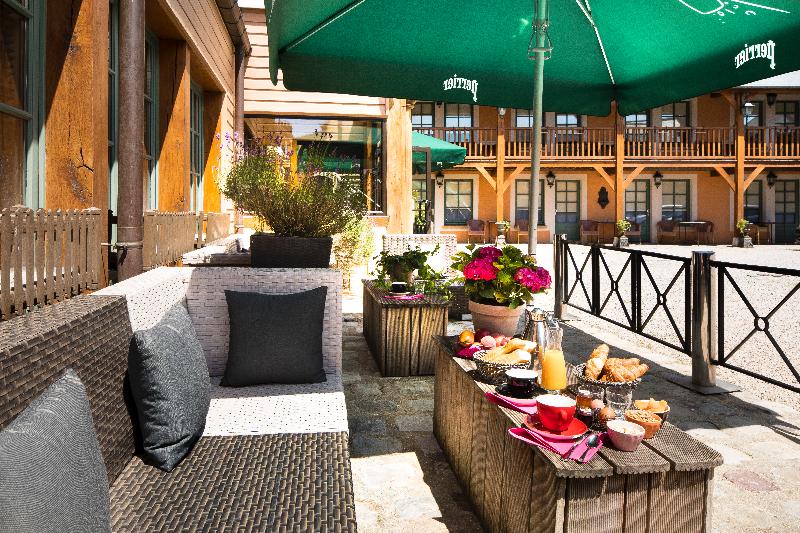 Hotel Spa Le Lion D'Or - Teras