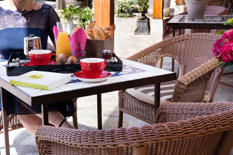 Hotel Spa Le Lion D'Or - Teras