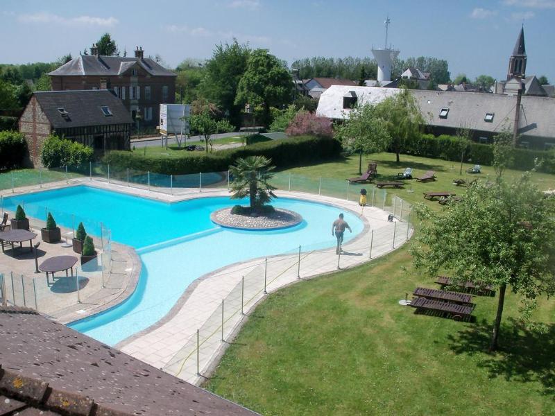 Logis Hotel Le Clos Deauville Saint-Gatien - Havuz