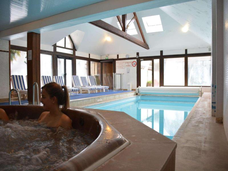 Logis Hotel Le Clos Deauville Saint-Gatien - Havuz