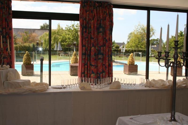 Logis Hotel Le Clos Deauville Saint-Gatien - Restoran