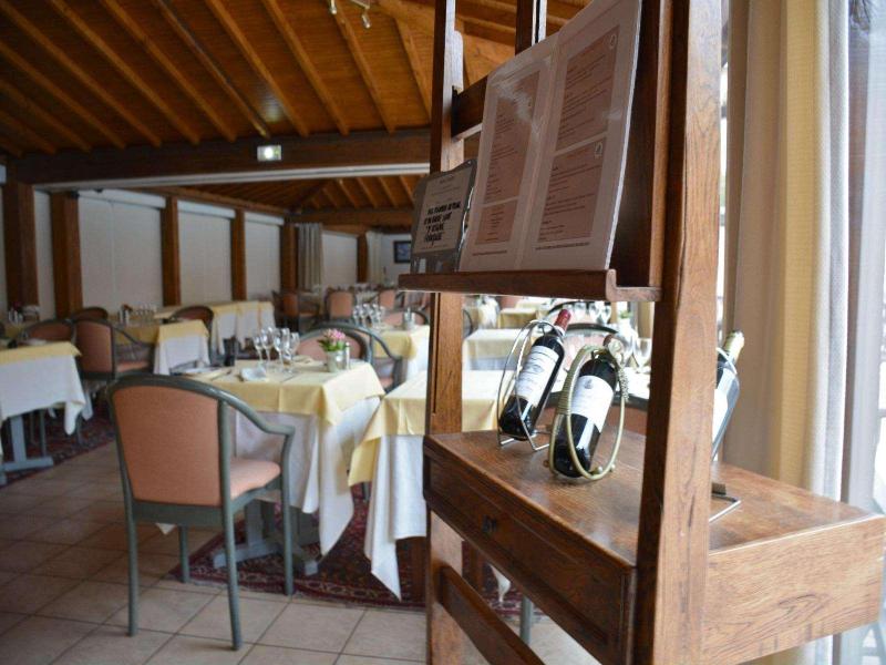 Logis Hotel Le Clos Deauville Saint-Gatien - Restoran