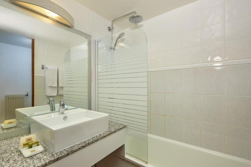 Kyriad Prestige Le Panorama Beaune - Oda