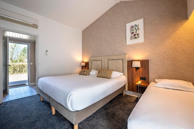 Le relais fleuri, Hotel & Restaurant Logis–Avallon - Oda