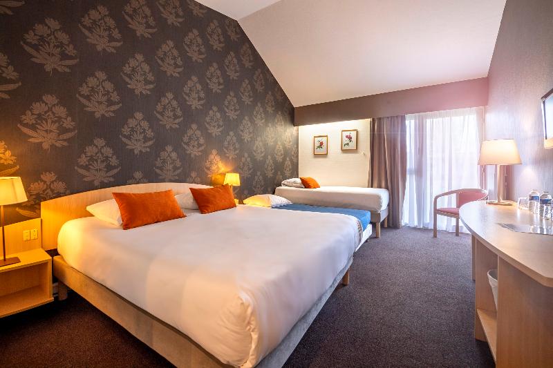 Le relais fleuri, Hotel & Restaurant Logis–Avallon - Oda