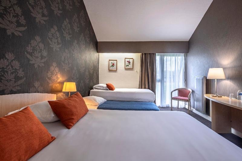 Le relais fleuri, Hotel & Restaurant Logis–Avallon - Oda