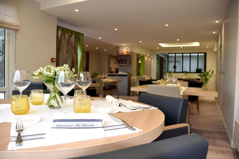 Logis Hôtel du Parc - Restoran