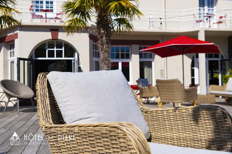 Hotel De Diane - Teras