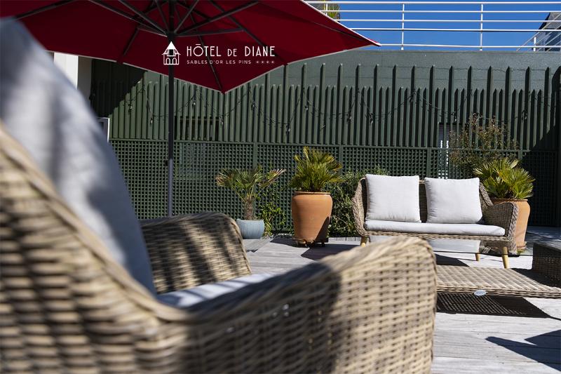 Hotel De Diane - Teras