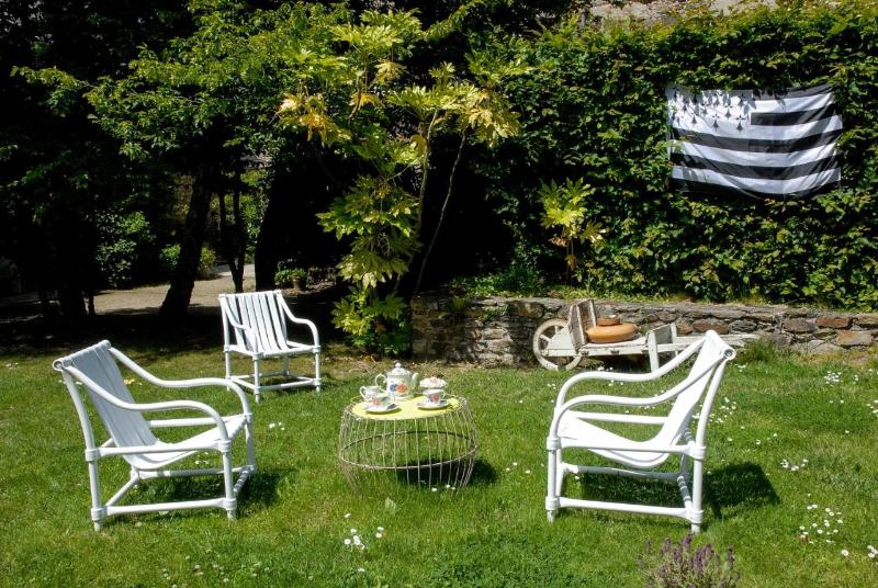 Logis Hotel Kastell Dinec'h - Lobi