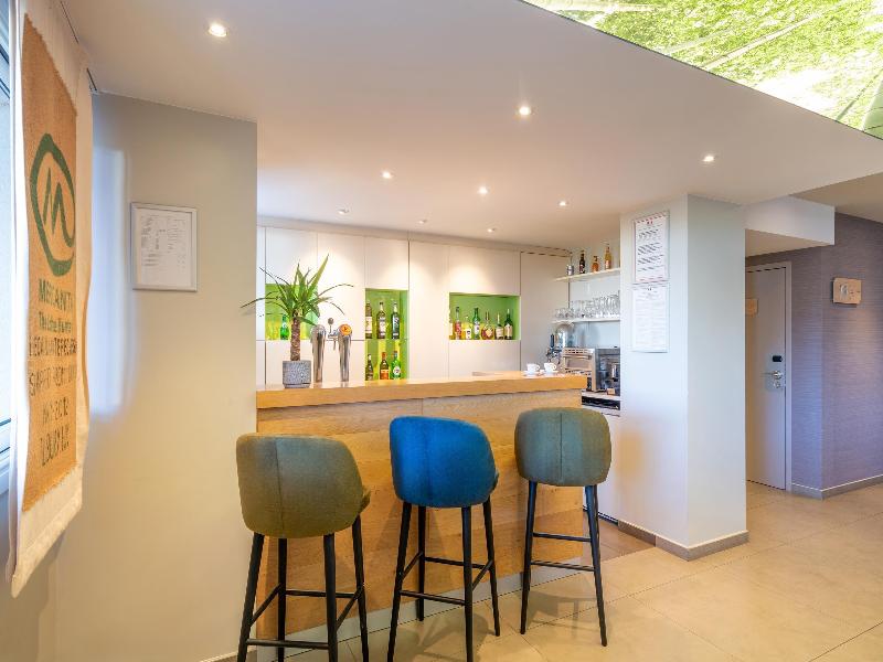 Sure Hotel by Best Western Rennes Chantepie - Bar