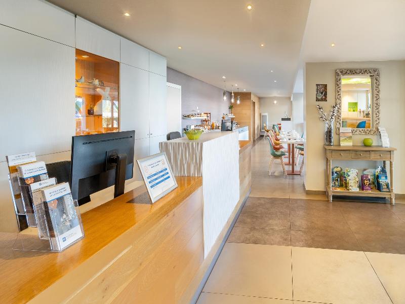 Sure Hotel by Best Western Rennes Chantepie - Lobi
