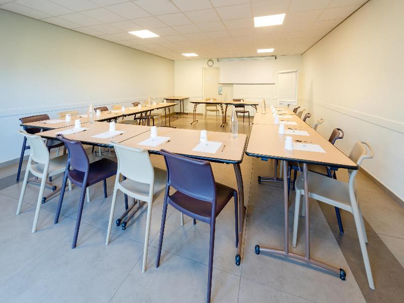 Sure Hotel by Best Western Rennes Chantepie - Toplantı