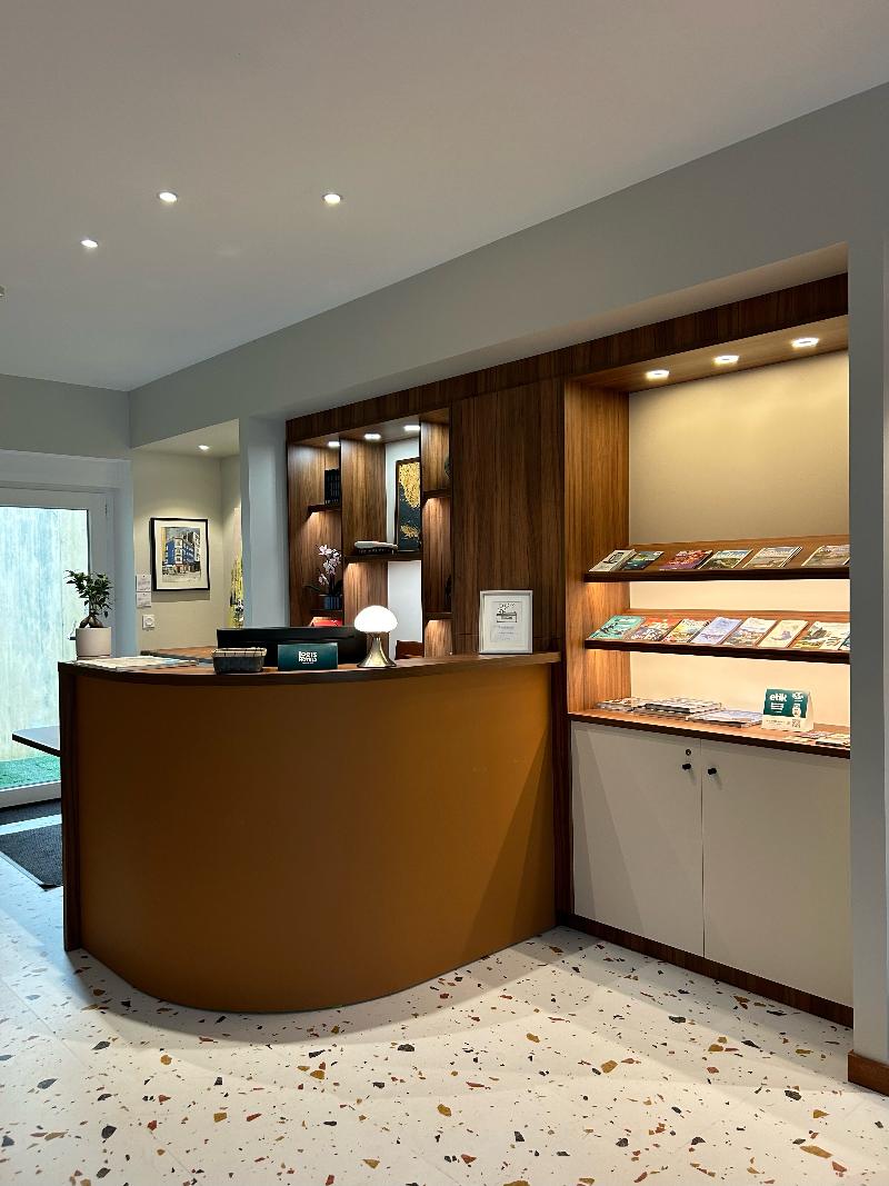 REX HOTEL - Lobi