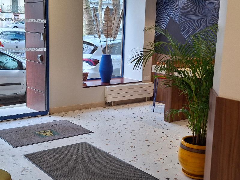 REX HOTEL - Lobi