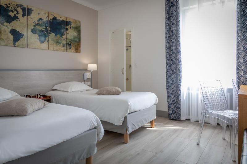 REX HOTEL - Oda
