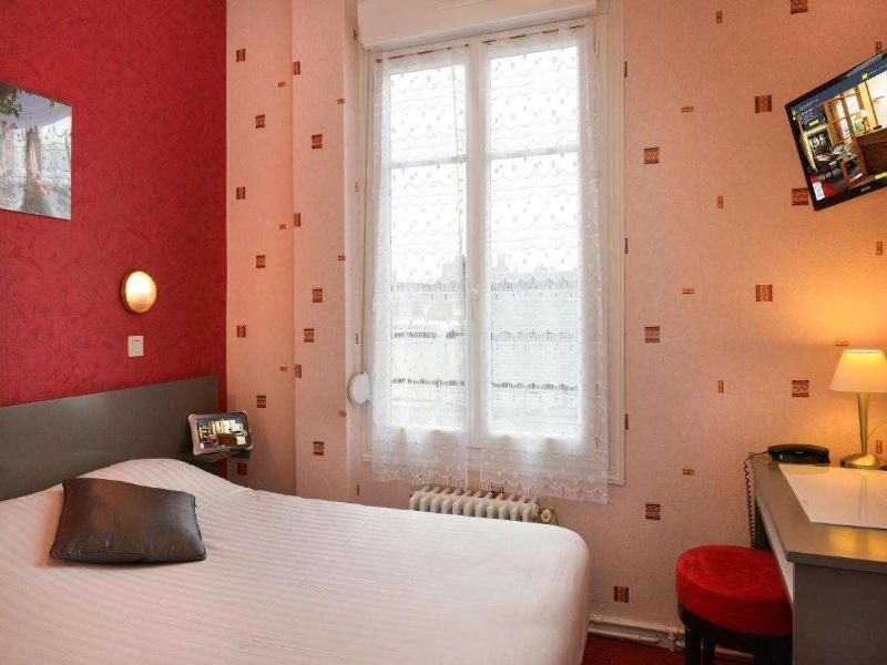 Logis Hotel Des Chateaux De La Loire - Oda
