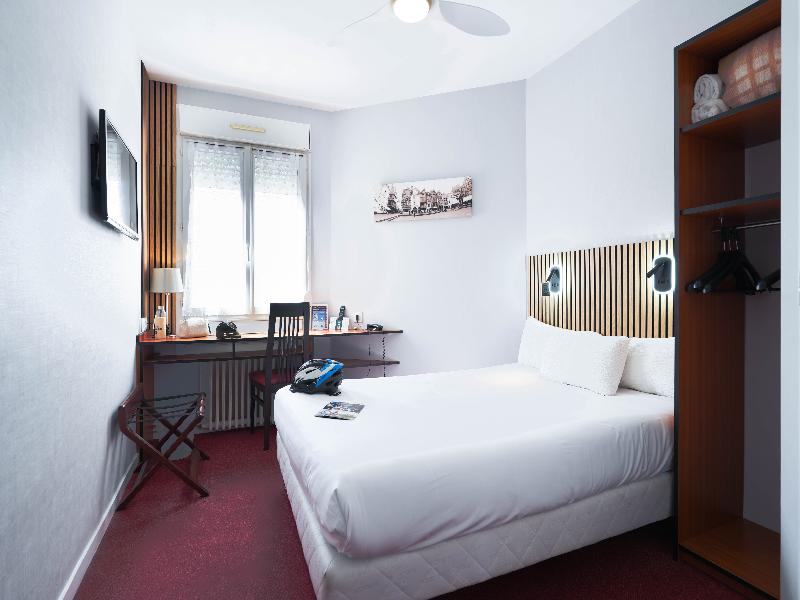 Logis Hotel Des Chateaux De La Loire - Oda