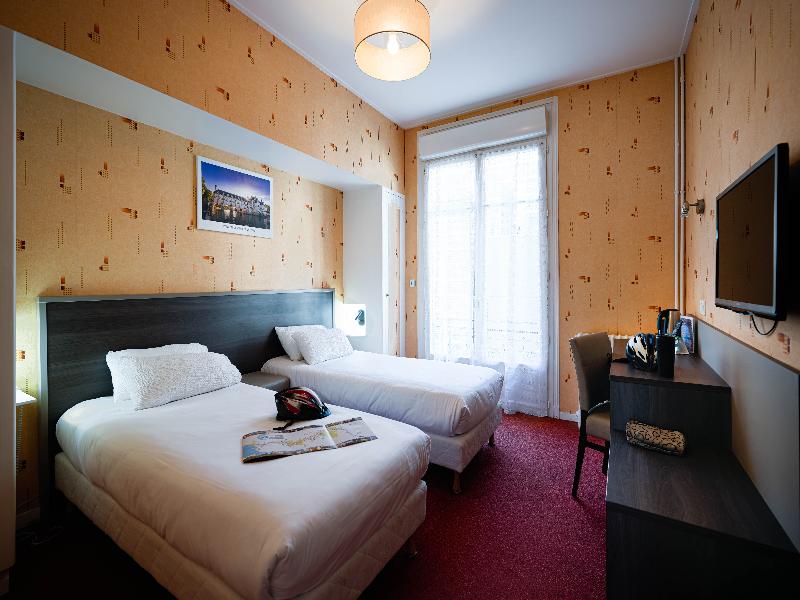 Logis Hotel Des Chateaux De La Loire - Oda