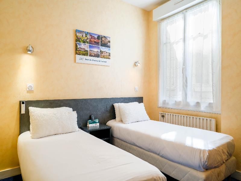 Logis Hotel Des Chateaux De La Loire - Oda